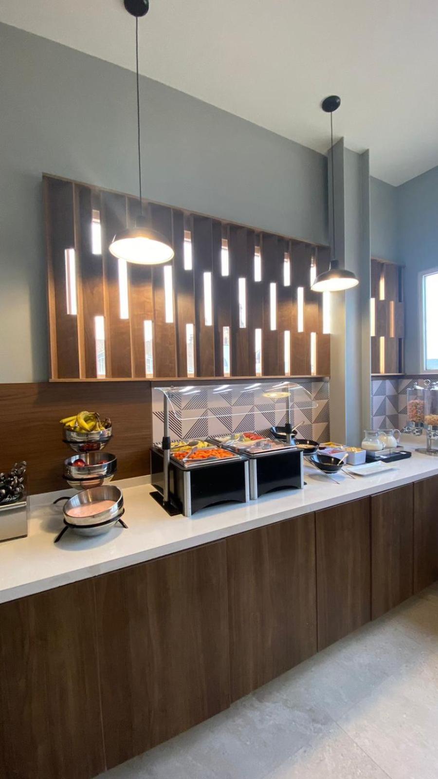 Holiday Inn Express Morelia Centro Historico Екстериор снимка