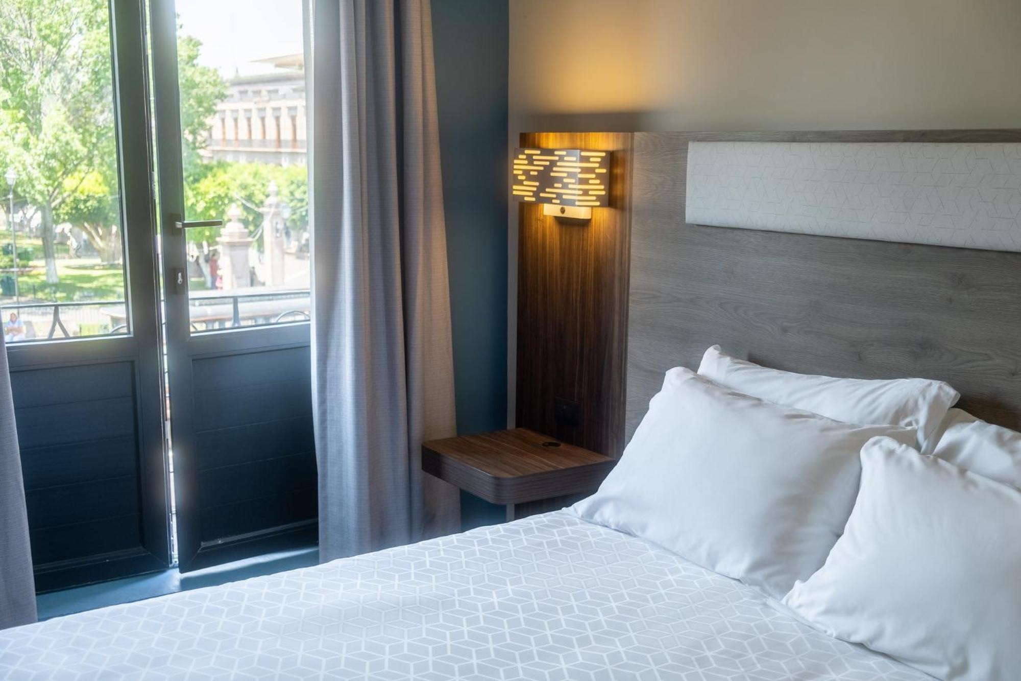 Holiday Inn Express Morelia Centro Historico Екстериор снимка