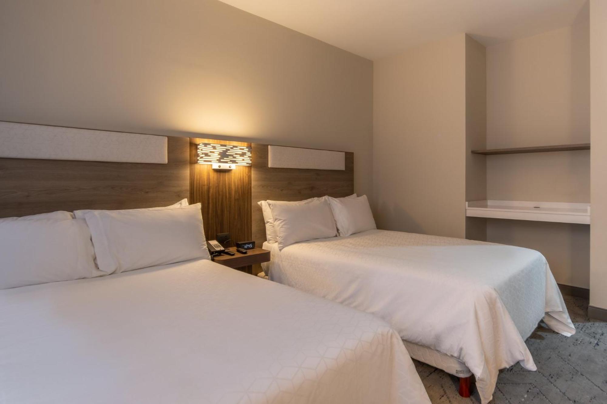 Holiday Inn Express Morelia Centro Historico Екстериор снимка
