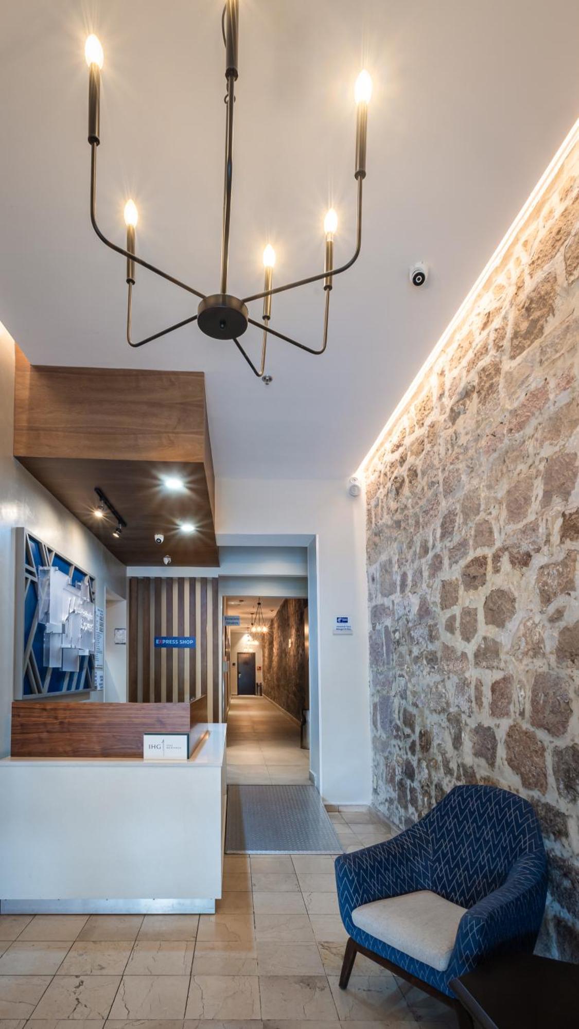 Holiday Inn Express Morelia Centro Historico Екстериор снимка