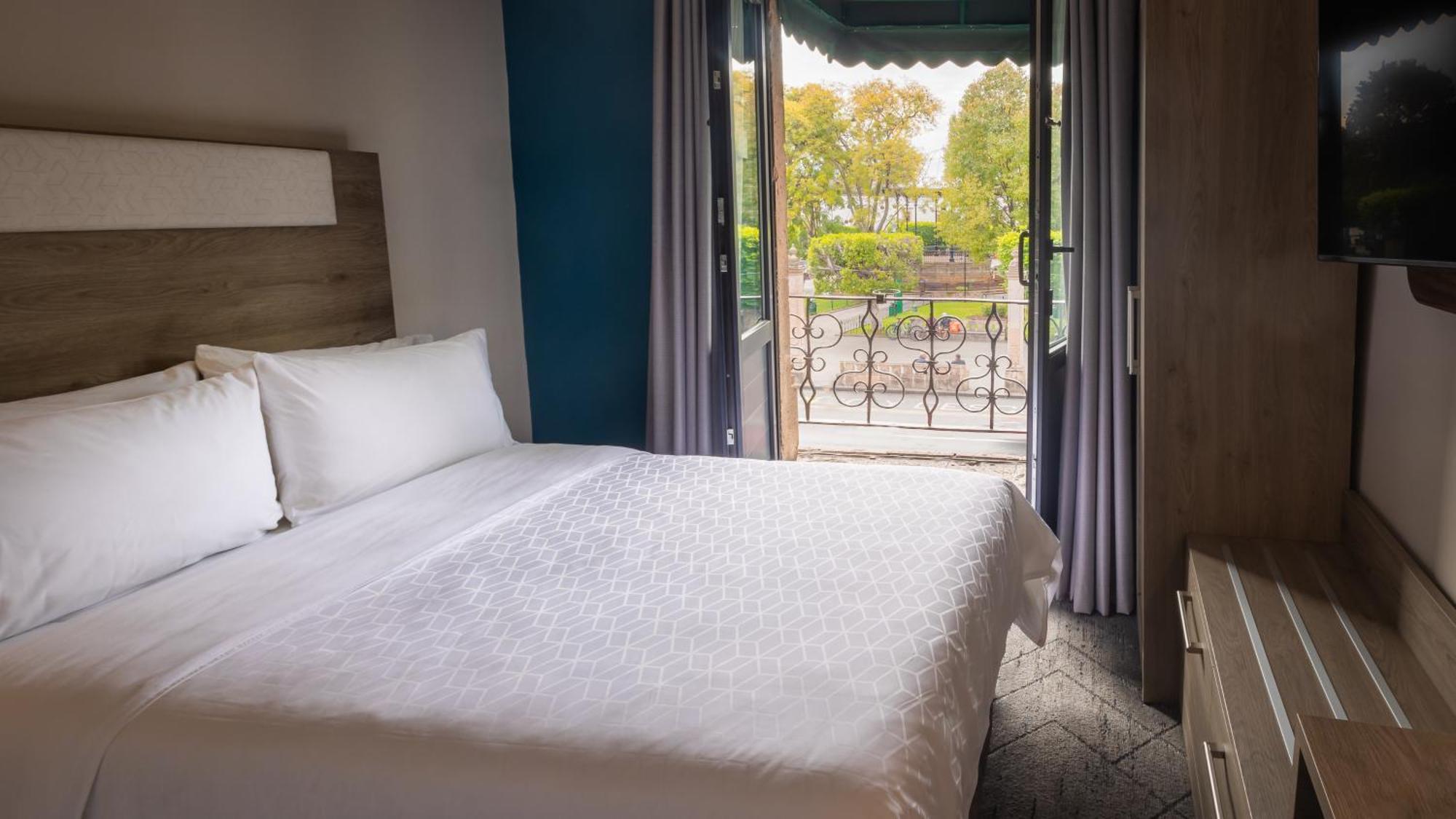 Holiday Inn Express Morelia Centro Historico Екстериор снимка