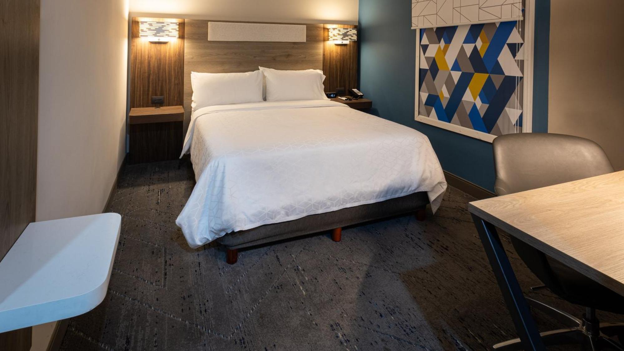 Holiday Inn Express Morelia Centro Historico Екстериор снимка
