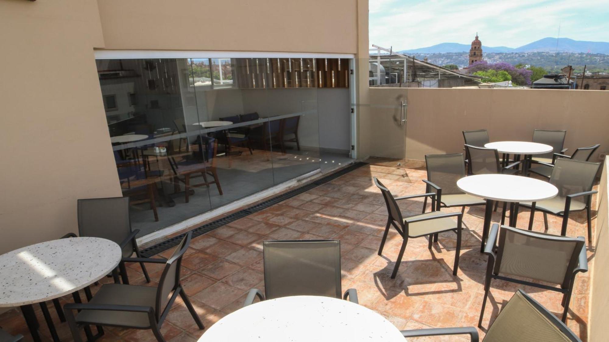 Holiday Inn Express Morelia Centro Historico Екстериор снимка